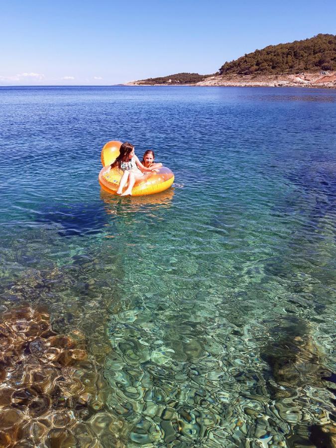 Apartments Zerjav Mali Lošinj Eksteriør bilde