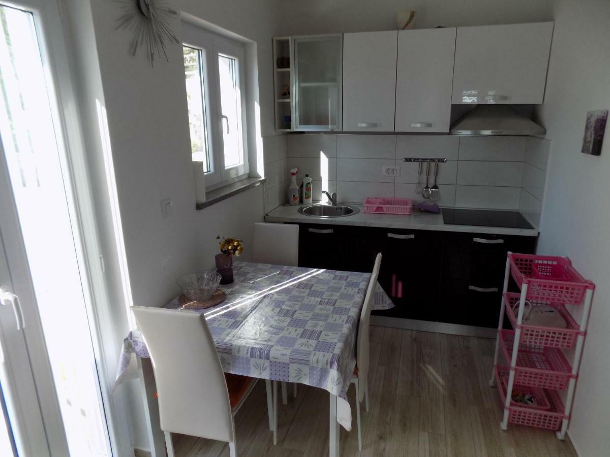Apartments Zerjav Mali Lošinj Eksteriør bilde