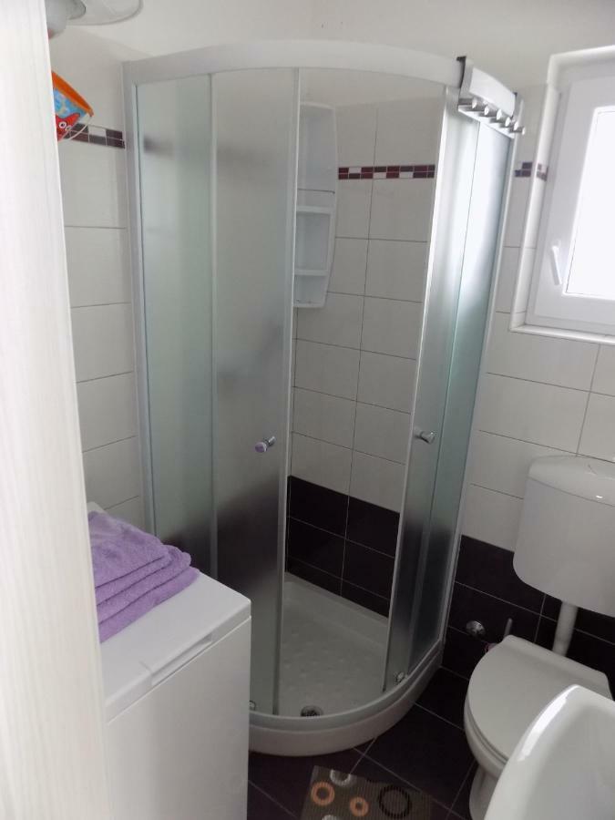 Apartments Zerjav Mali Lošinj Eksteriør bilde